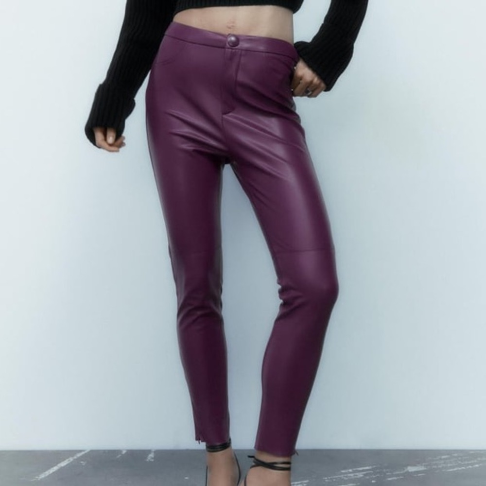 SOLD NWT ZARA Purple faux leather leggings. Size:M - Picture 6 of 8